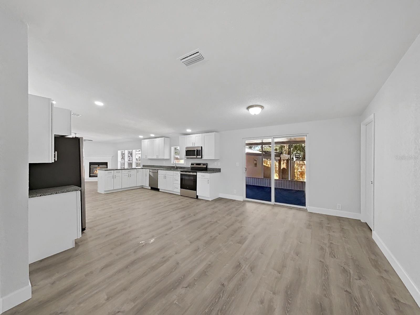 Image 10 of 48 For 10134 Bass Circle