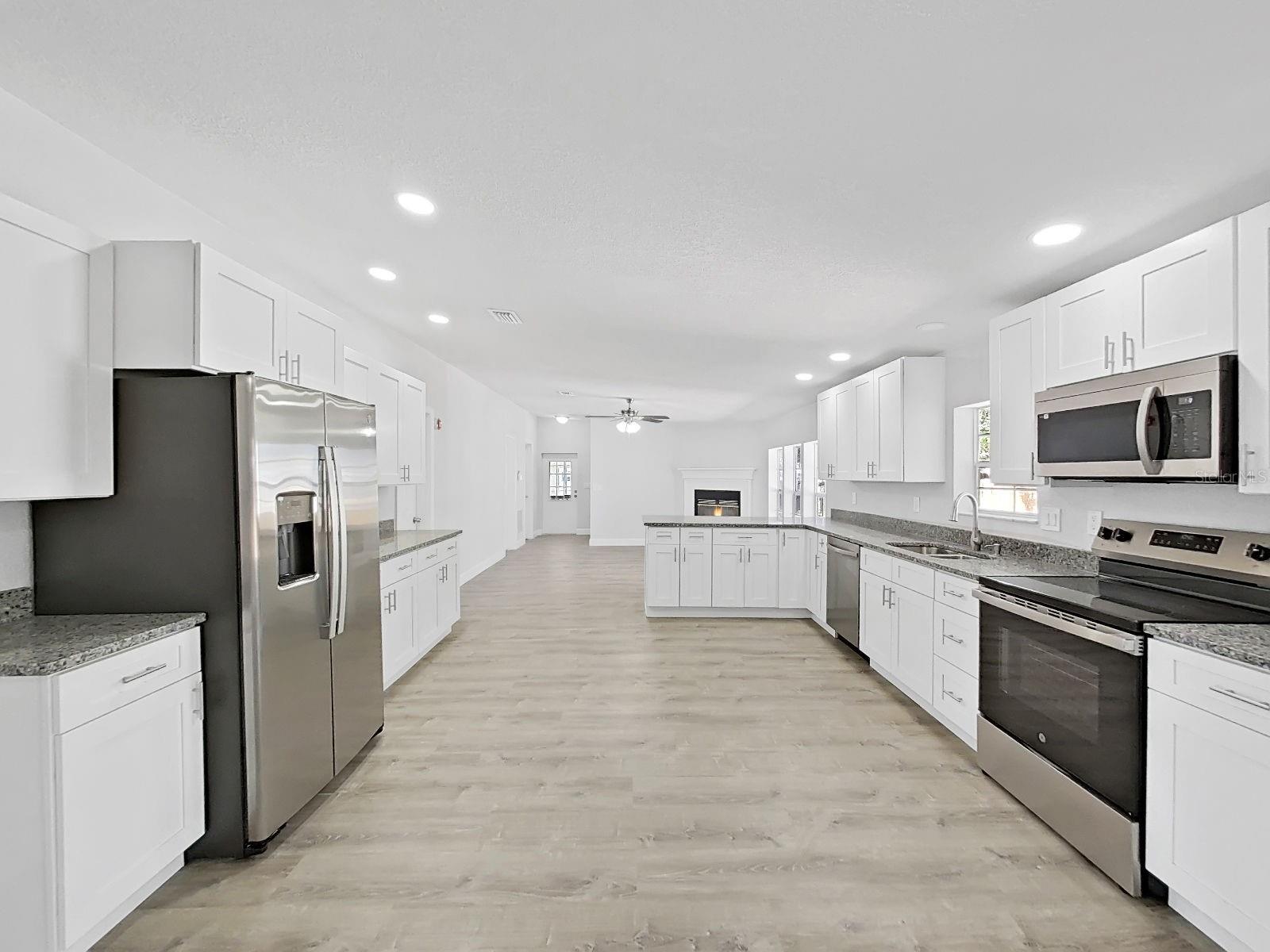 Image 12 of 48 For 10134 Bass Circle