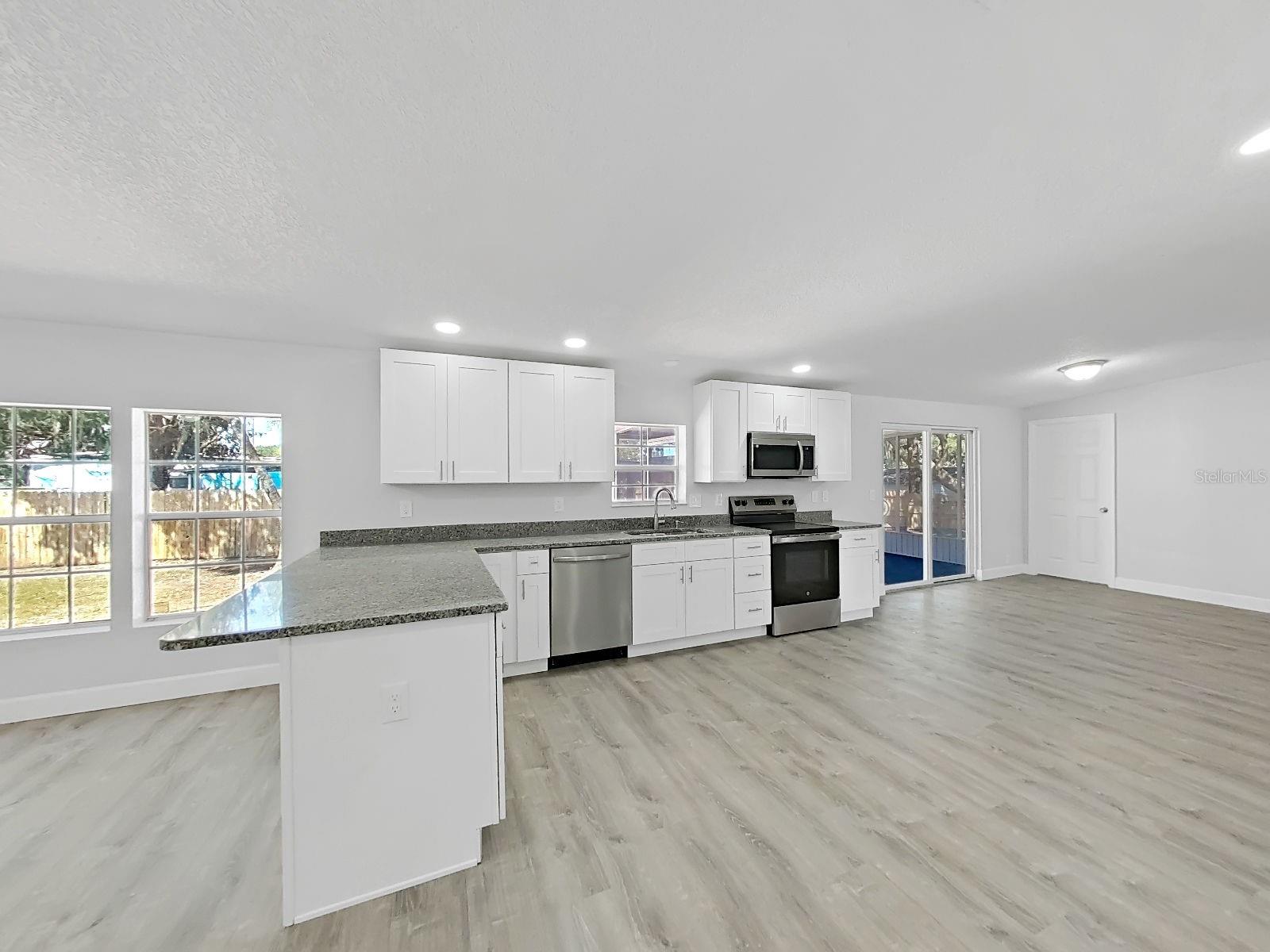 Image 15 of 48 For 10134 Bass Circle