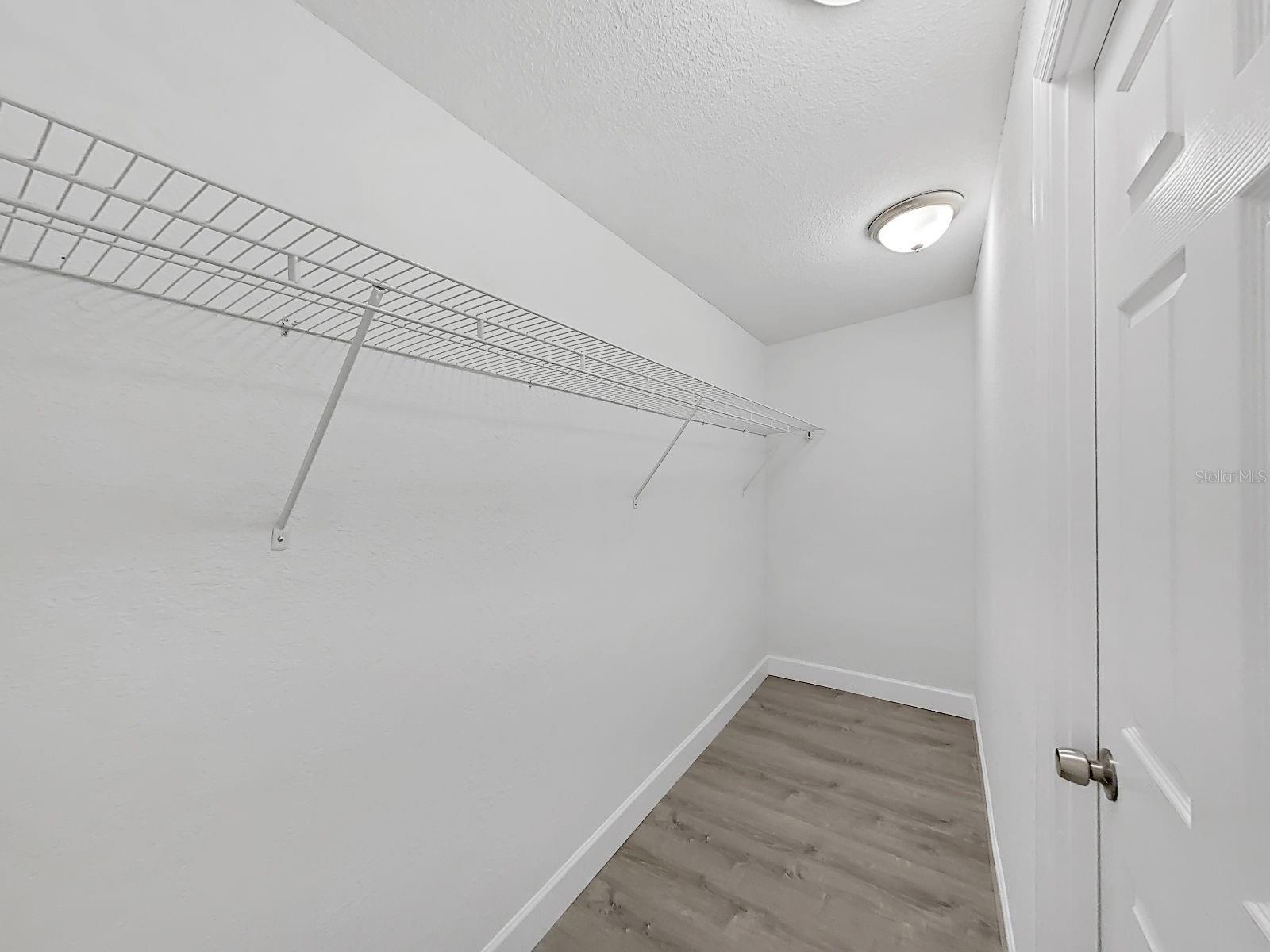 Image 22 of 48 For 10134 Bass Circle