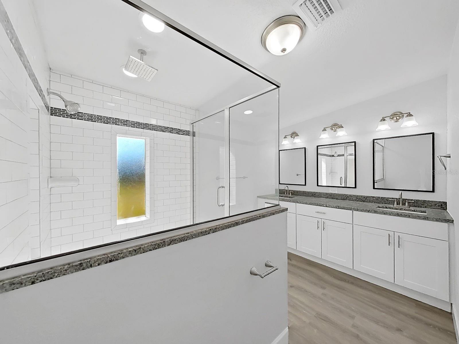 Image 23 of 48 For 10134 Bass Circle