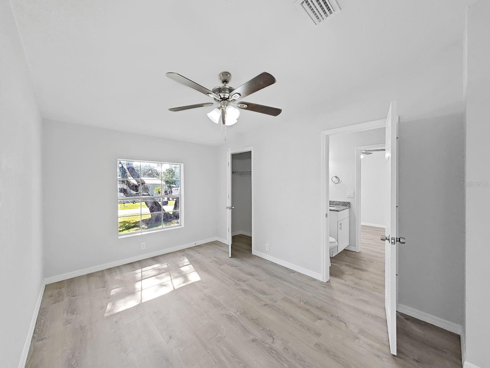 Image 32 of 48 For 10134 Bass Circle