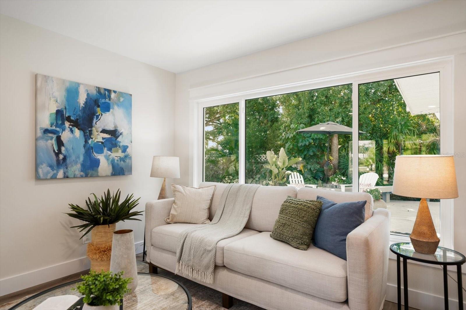 Image 18 of 48 For 503 Poinsettia Road