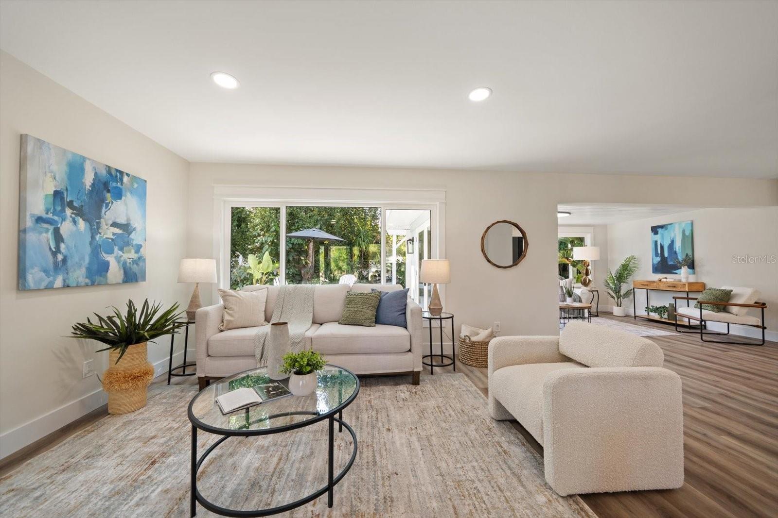 Image 5 of 48 For 503 Poinsettia Road