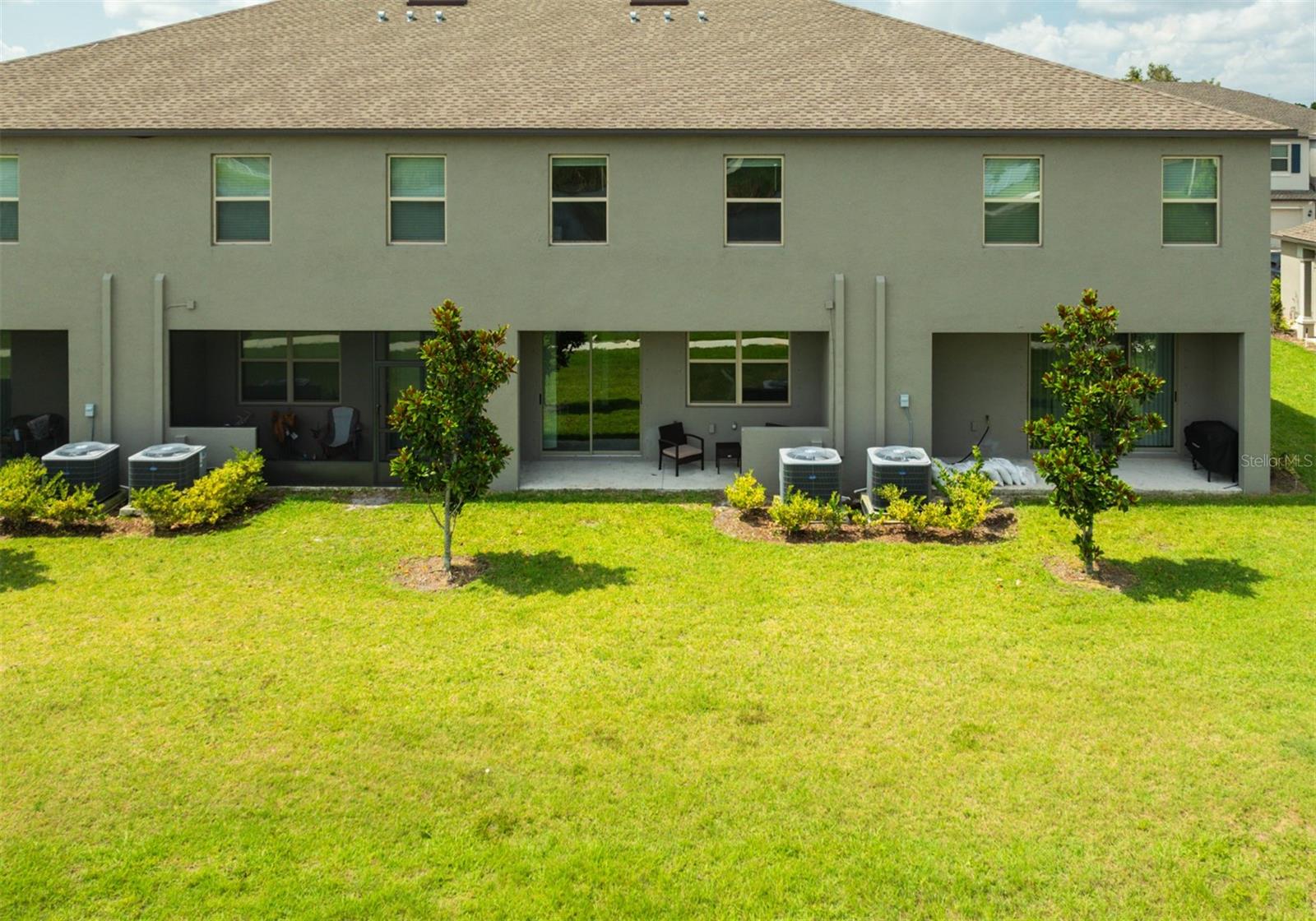 Image 32 of 43 For 736 Royal Empress Drive