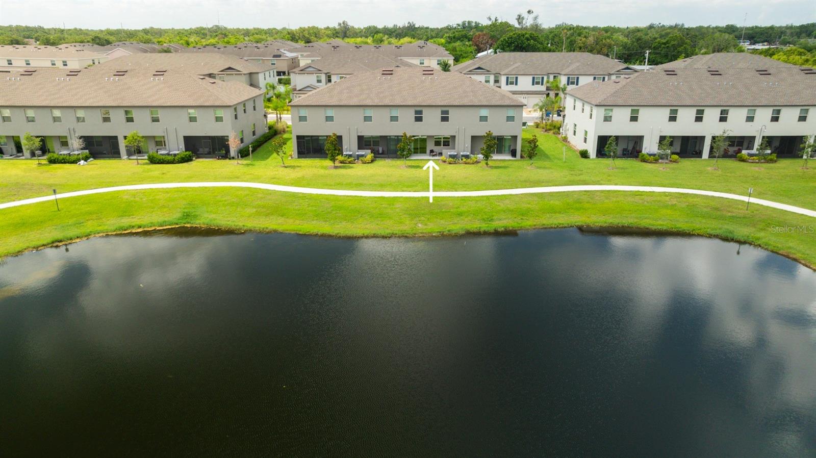 Image 33 of 43 For 736 Royal Empress Drive