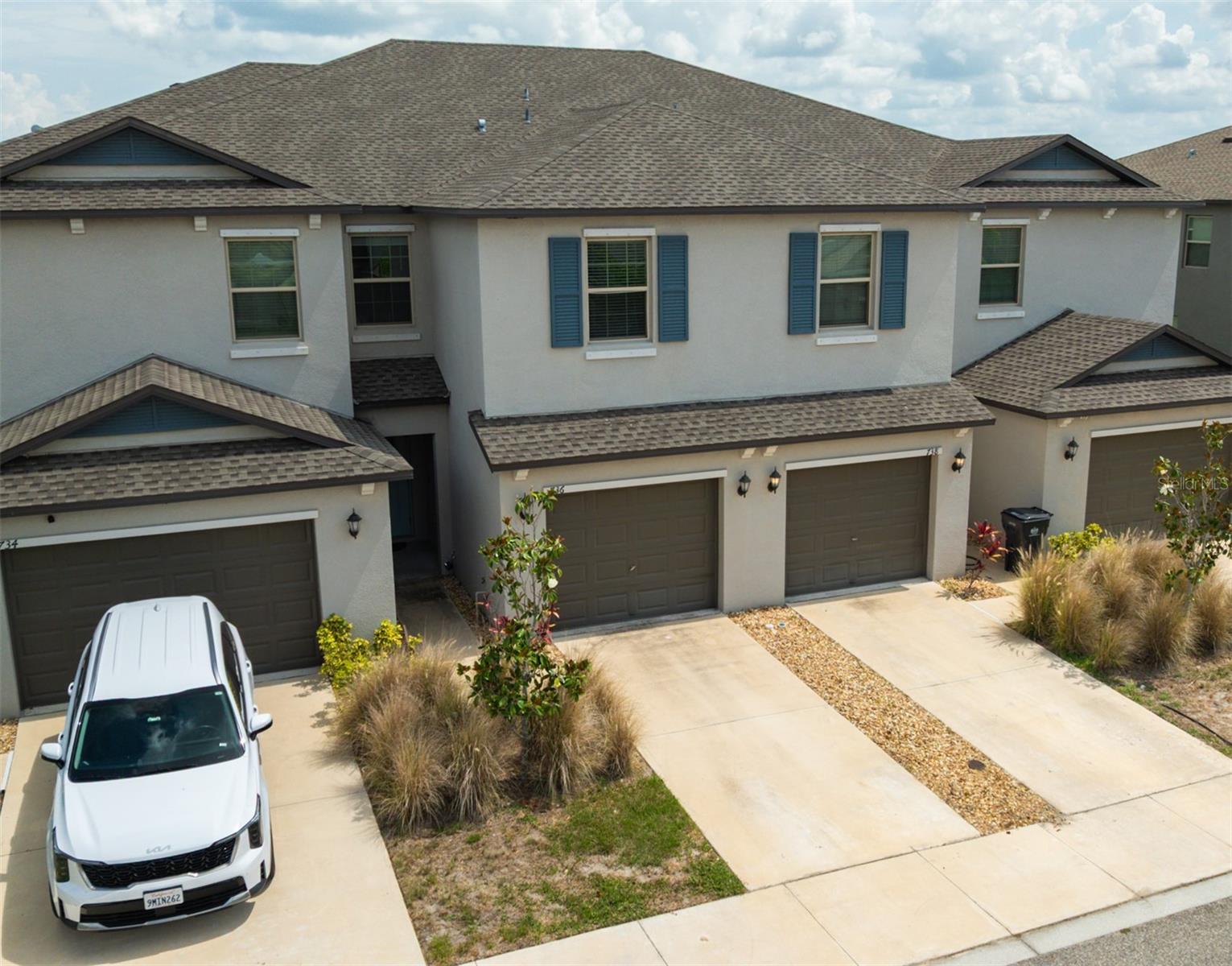 Image 41 of 43 For 736 Royal Empress Drive