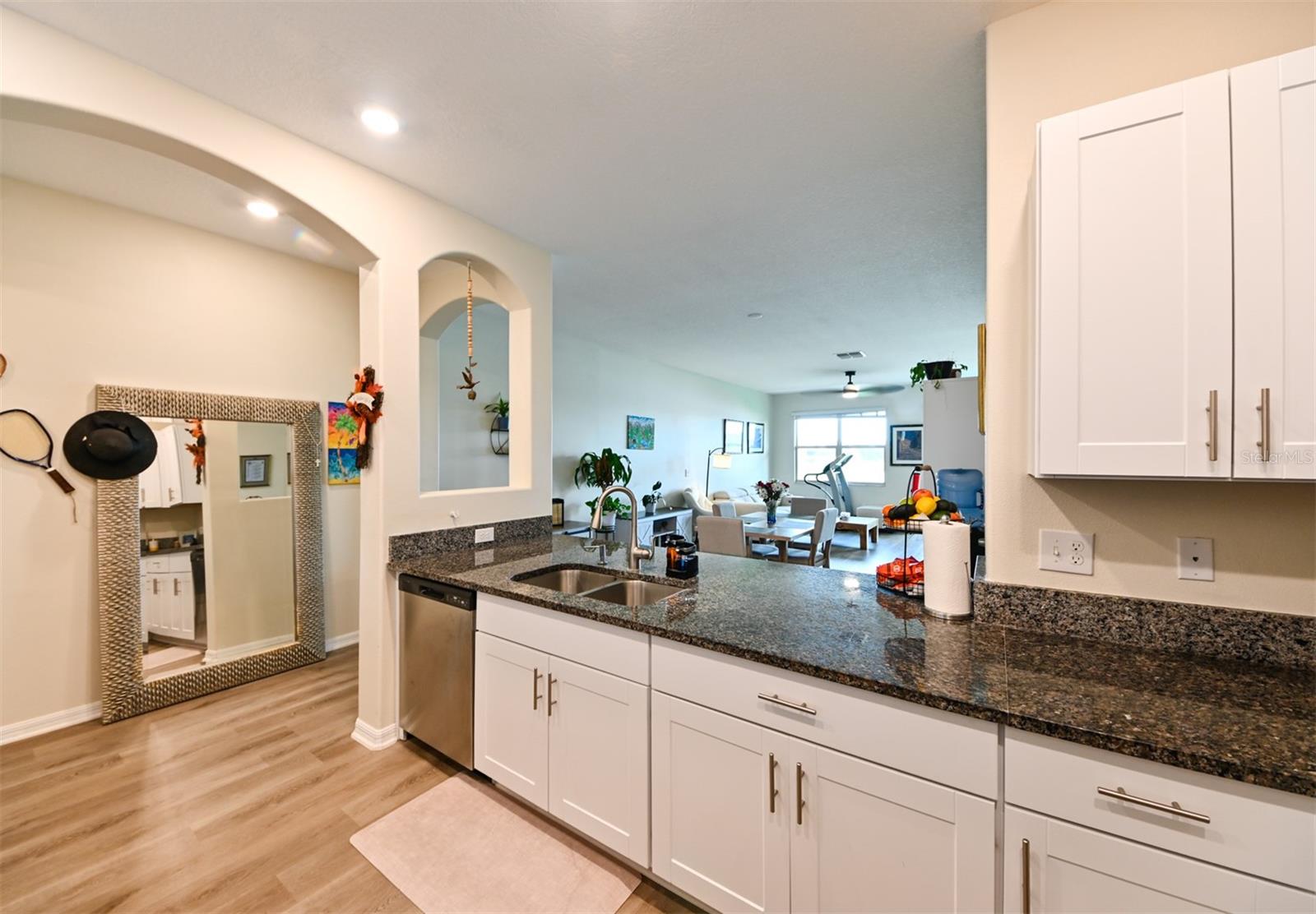 Image 5 of 43 For 736 Royal Empress Drive