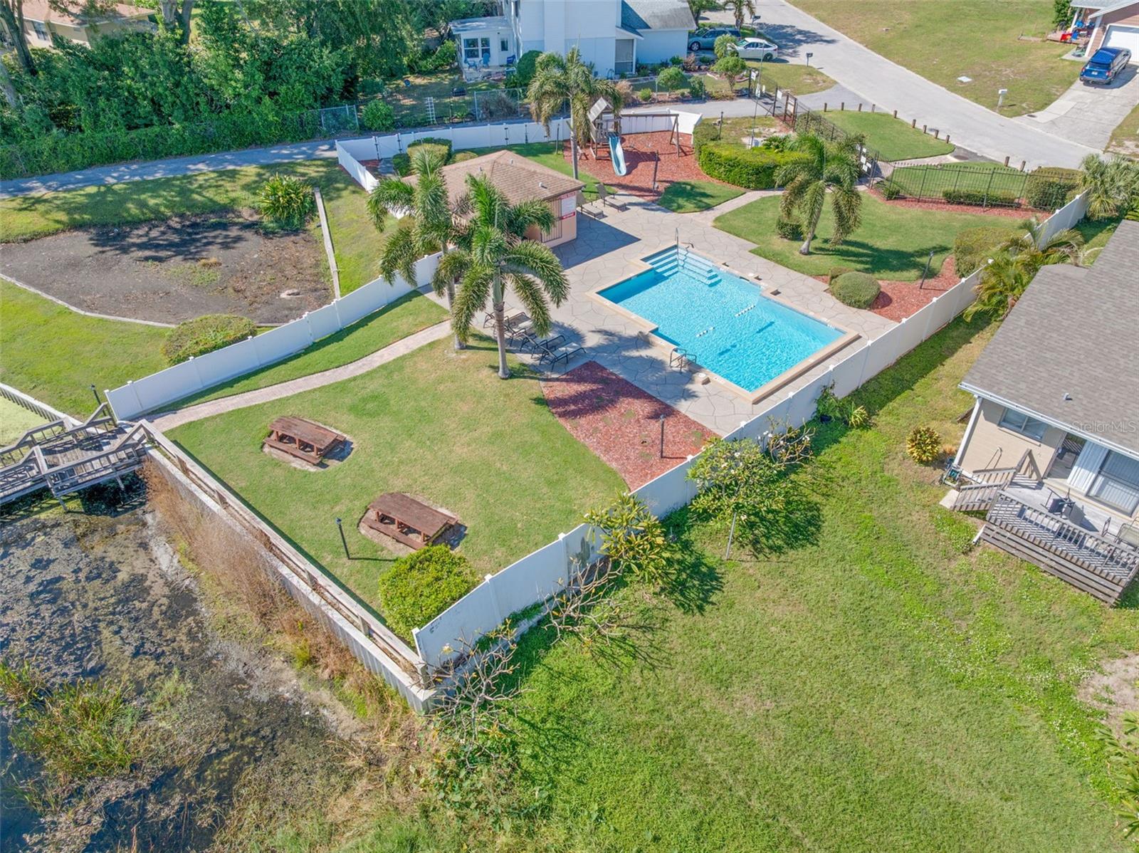 Image 39 of 39 For 656 Lake Dexter Circle