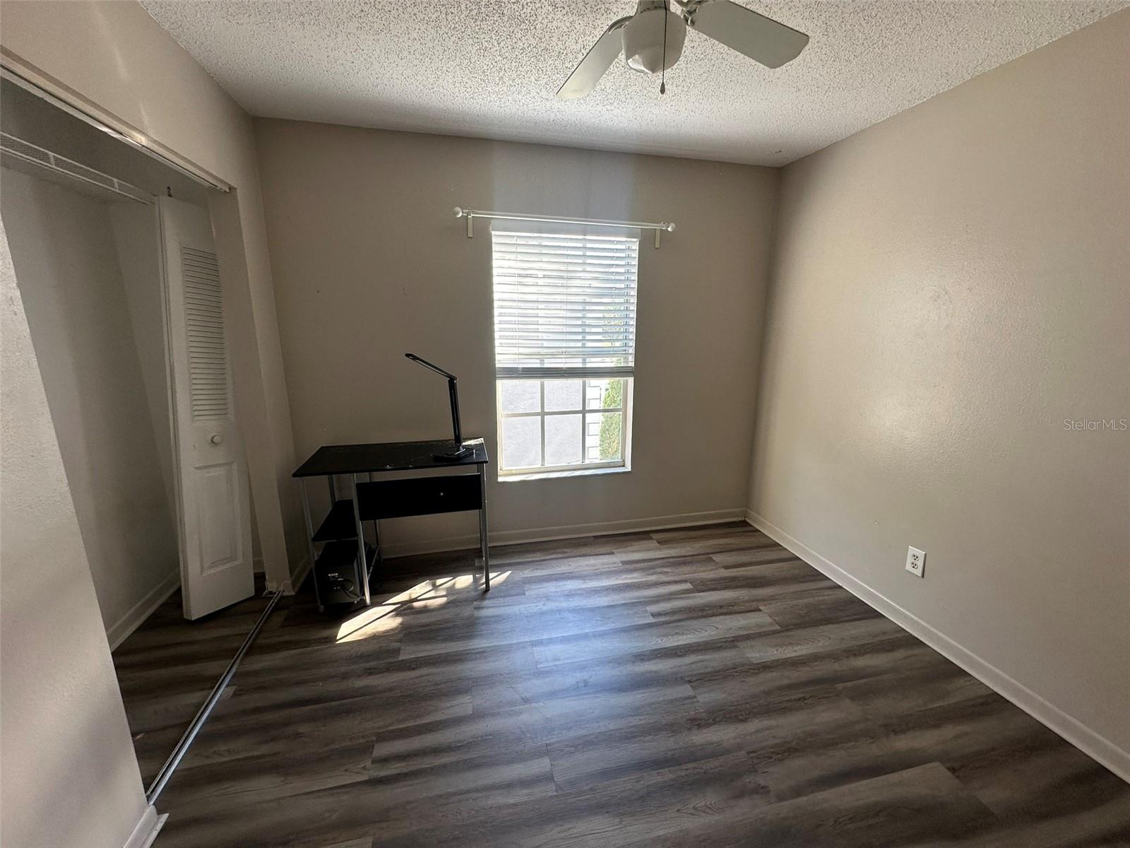 Listing photo id 10 for 5112 Sunridge Palms Drive