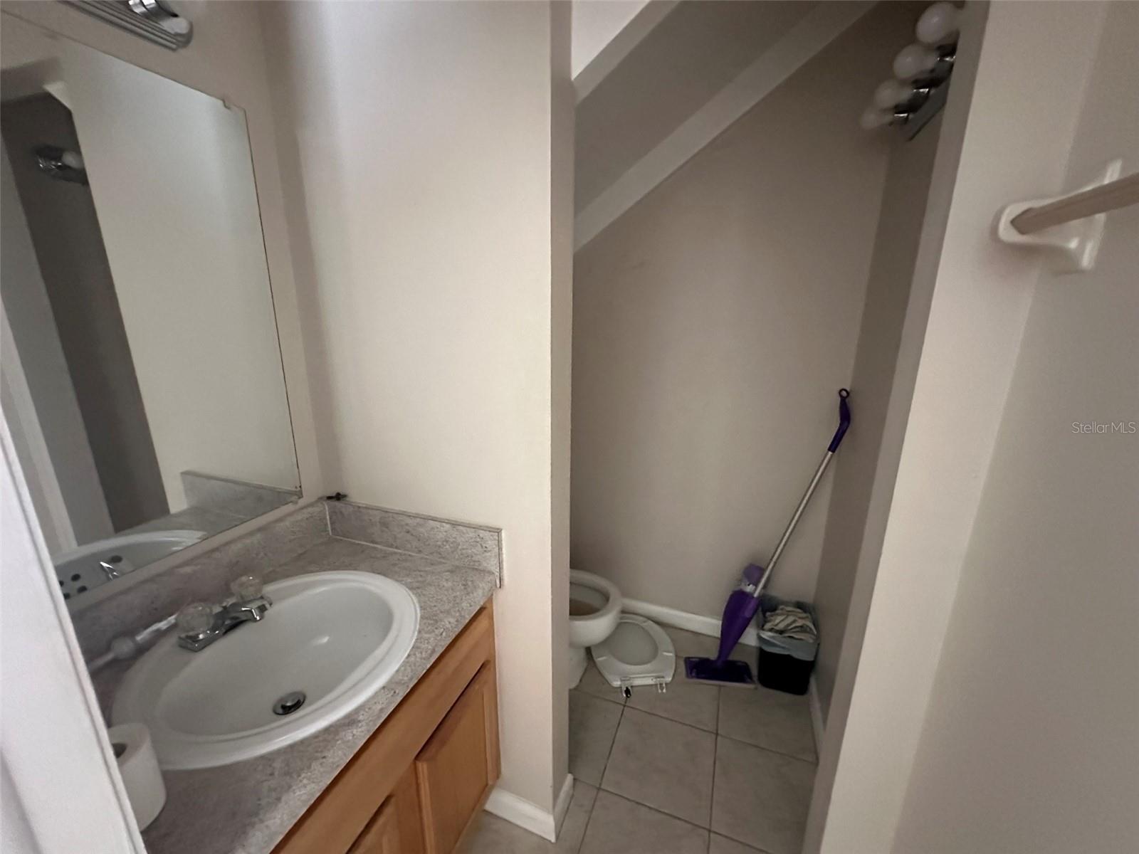 Listing photo id 18 for 5112 Sunridge Palms Drive