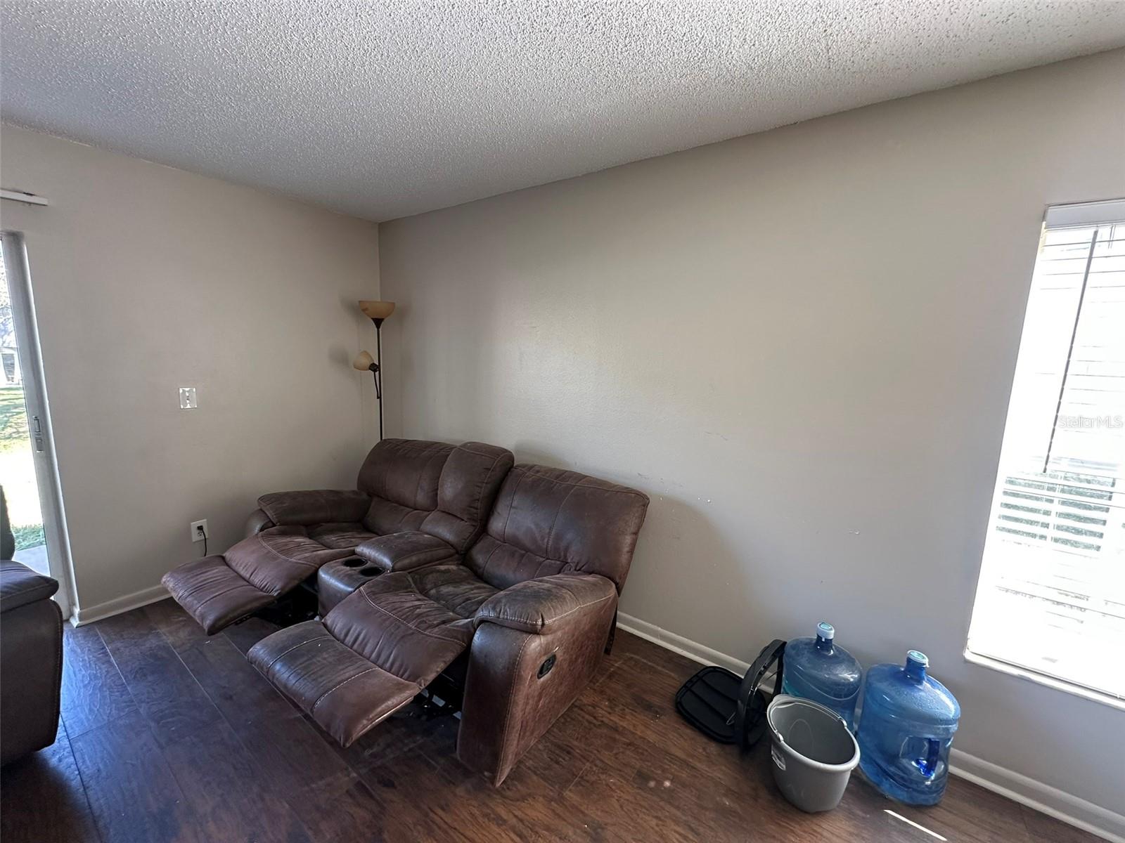 Listing photo id 20 for 5112 Sunridge Palms Drive