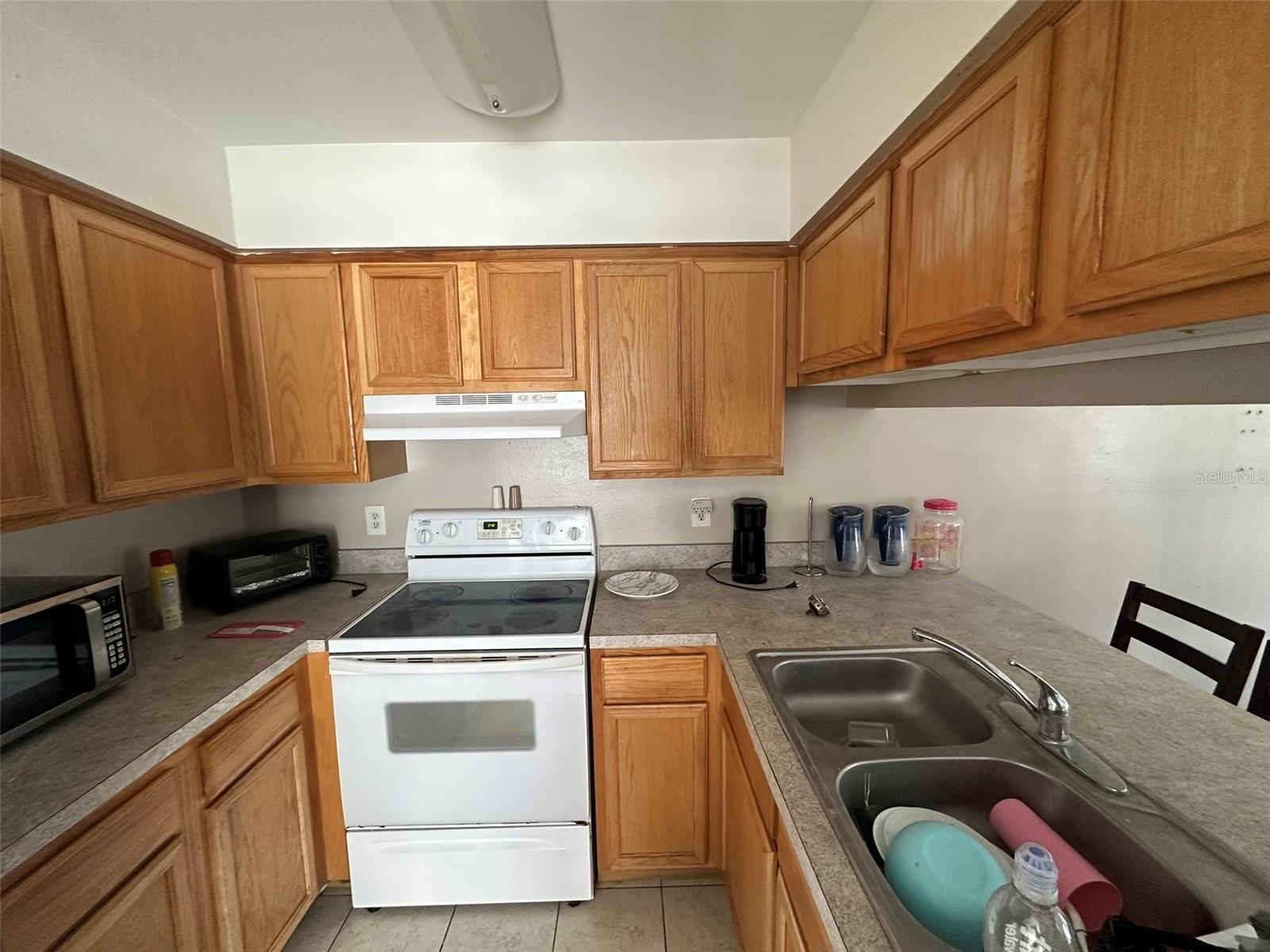 Listing photo id 7 for 5112 Sunridge Palms Drive