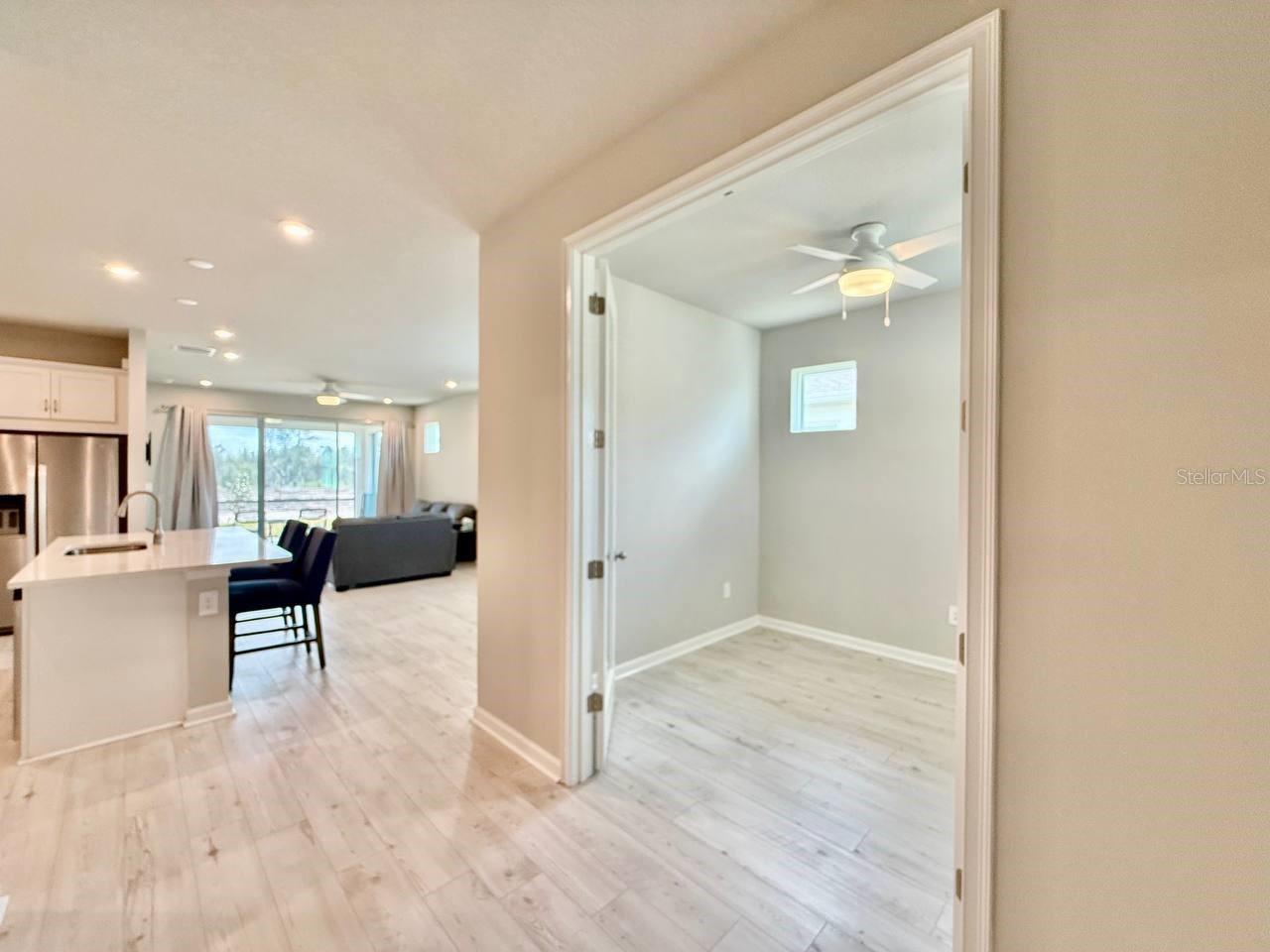 Image 3 of 36 For 6044 Timberdale Avenue