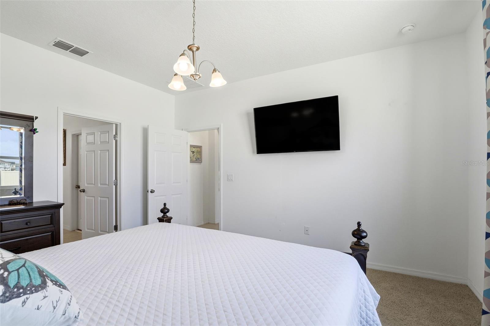 Image 19 of 34 For 1702 Flourish Avenue