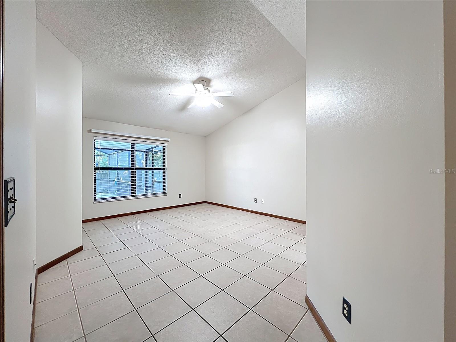 Image 15 of 39 For 5417 Lighthouse Road