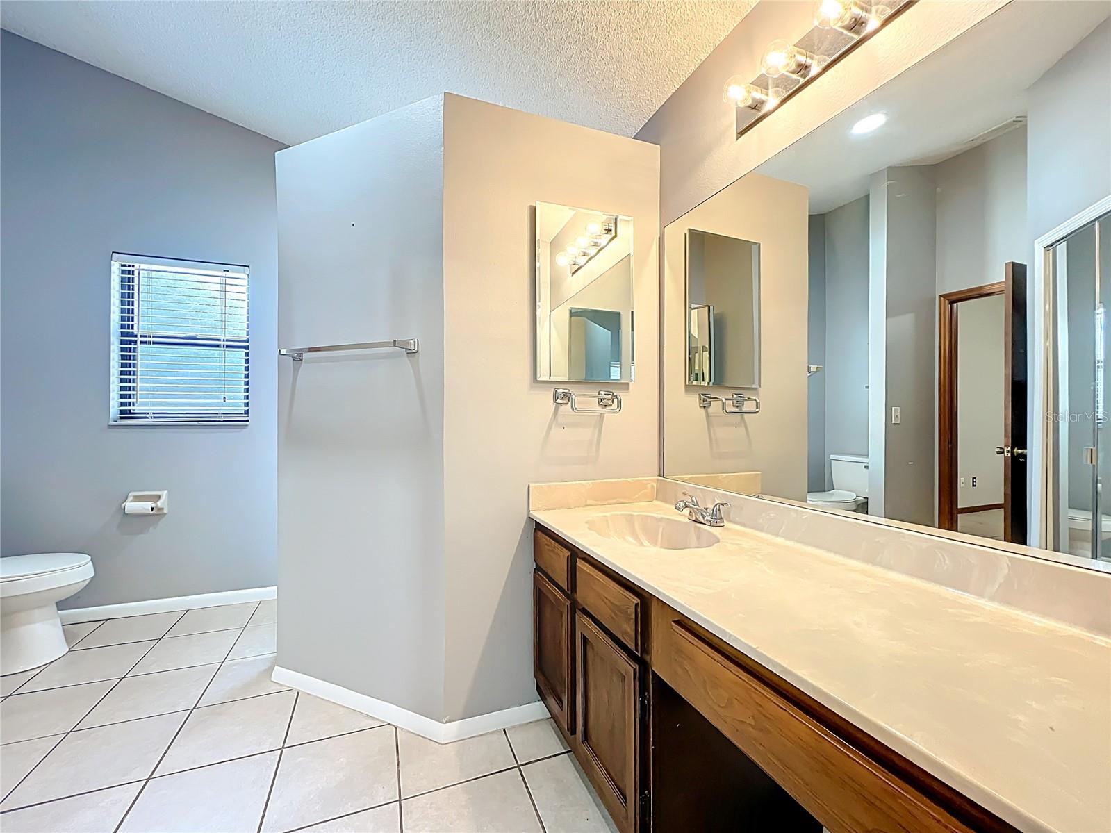 Image 19 of 39 For 5417 Lighthouse Road