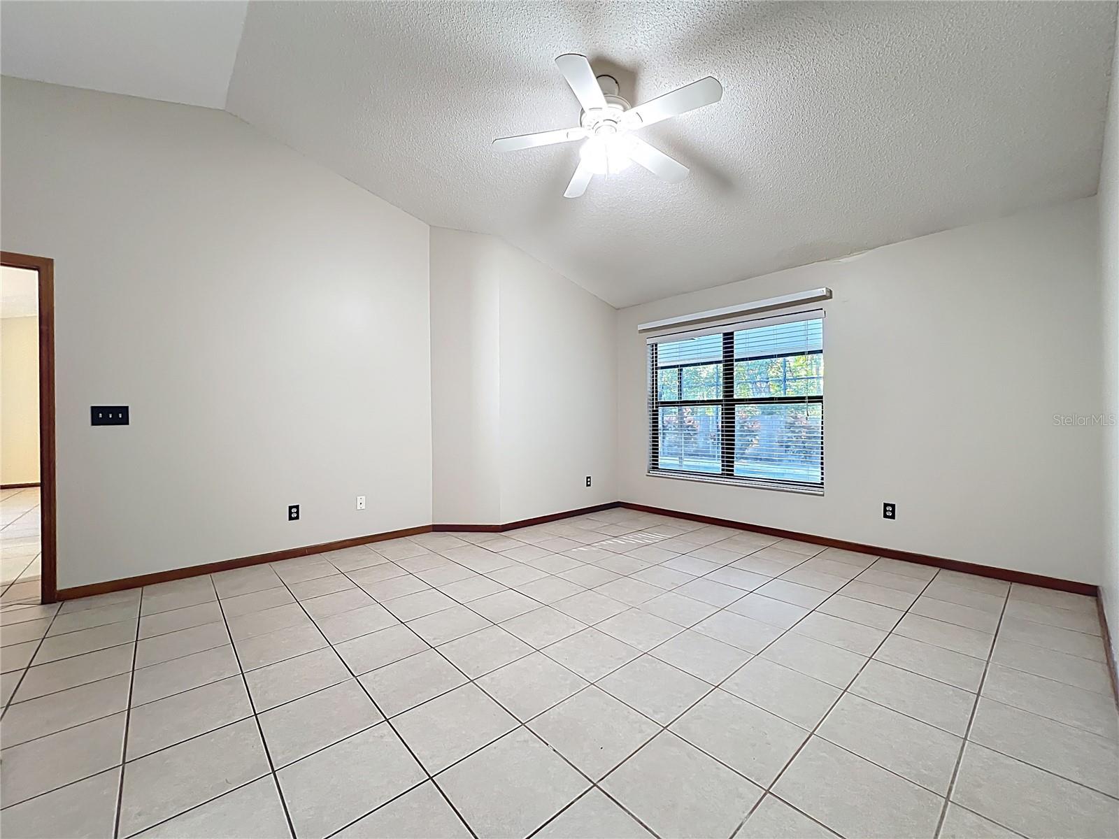 Image 23 of 39 For 5417 Lighthouse Road