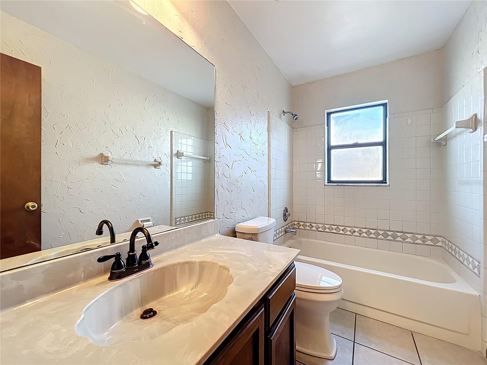 Image 25 of 39 For 5417 Lighthouse Road