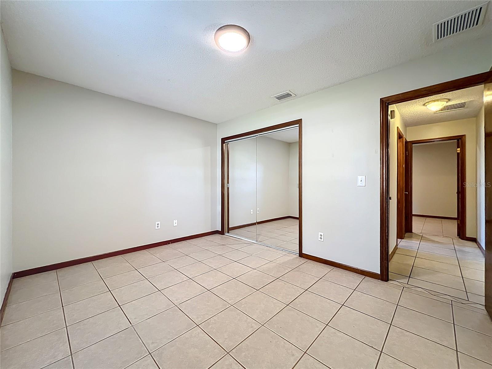 Image 26 of 39 For 5417 Lighthouse Road