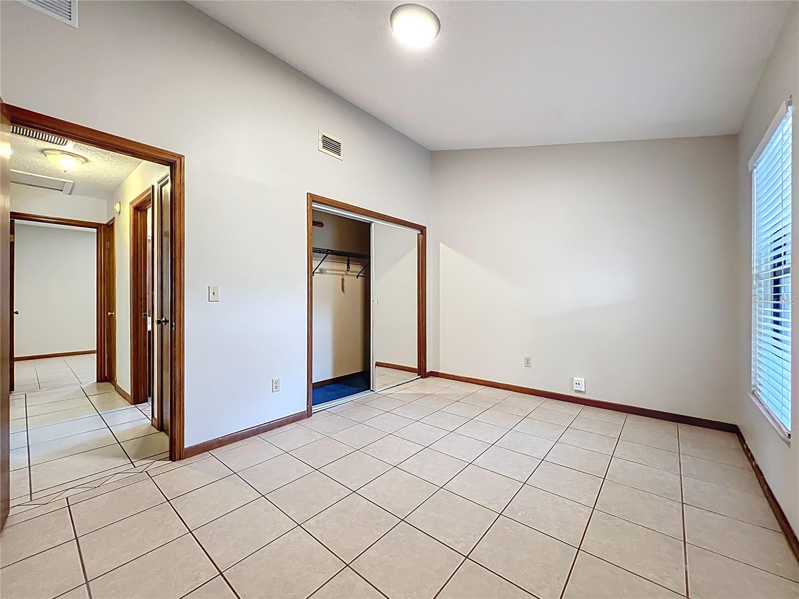 Image 27 of 39 For 5417 Lighthouse Road