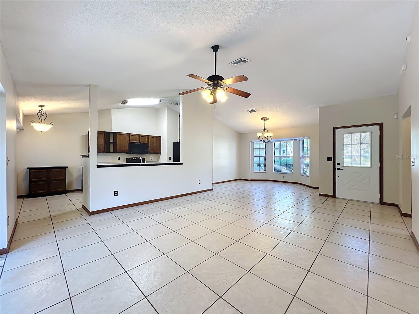 Image 6 of 39 For 5417 Lighthouse Road