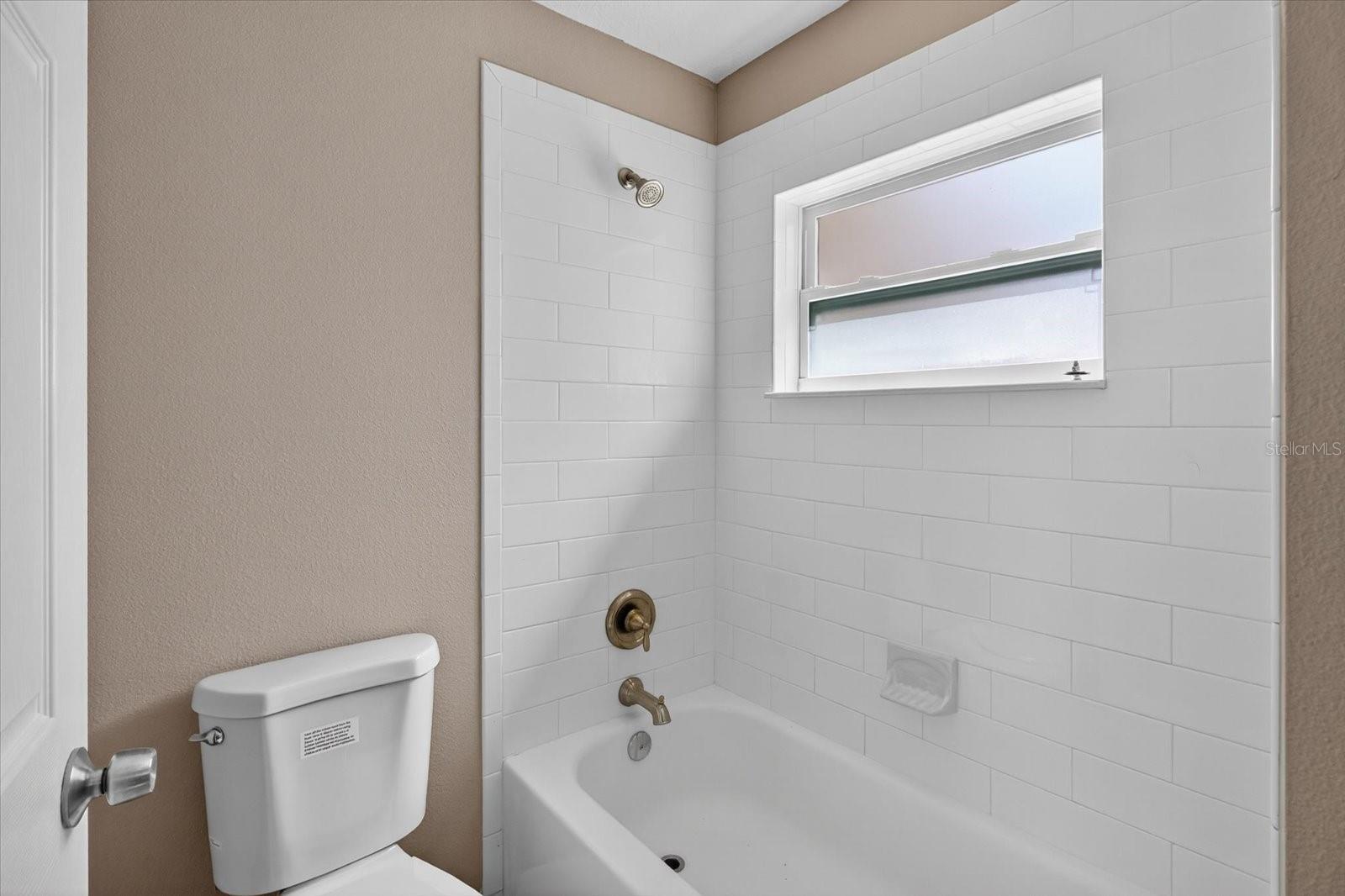 Image 40 of 76 For 5352 Tangerine Drive