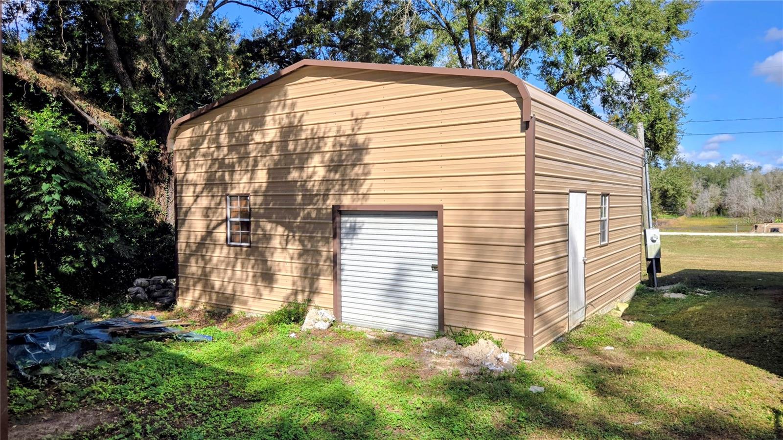 Image 13 of 55 For 38616 Coleen Avenue