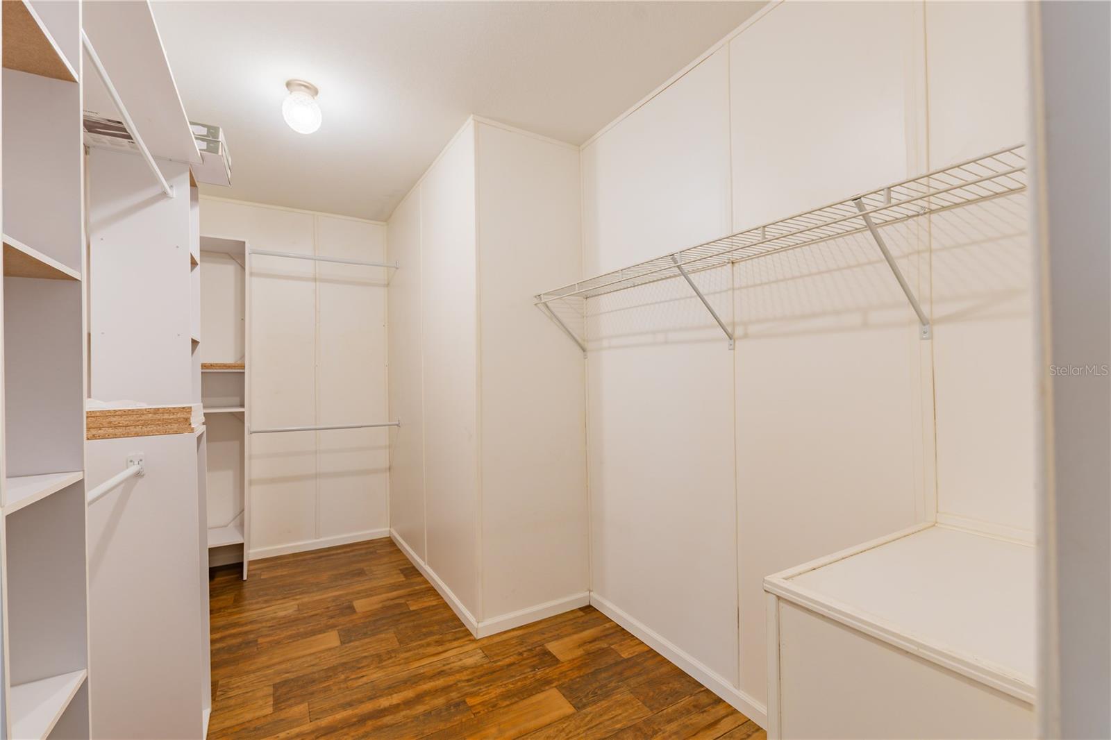 Image 28 of 55 For 38616 Coleen Avenue