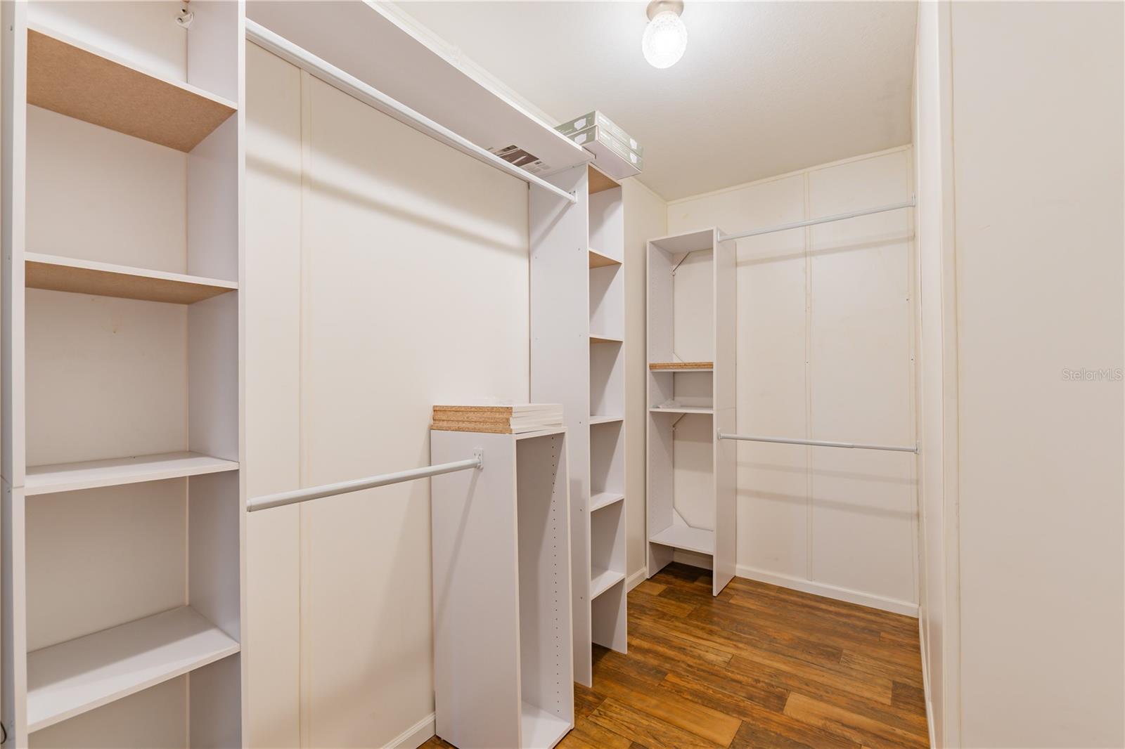 Image 29 of 55 For 38616 Coleen Avenue