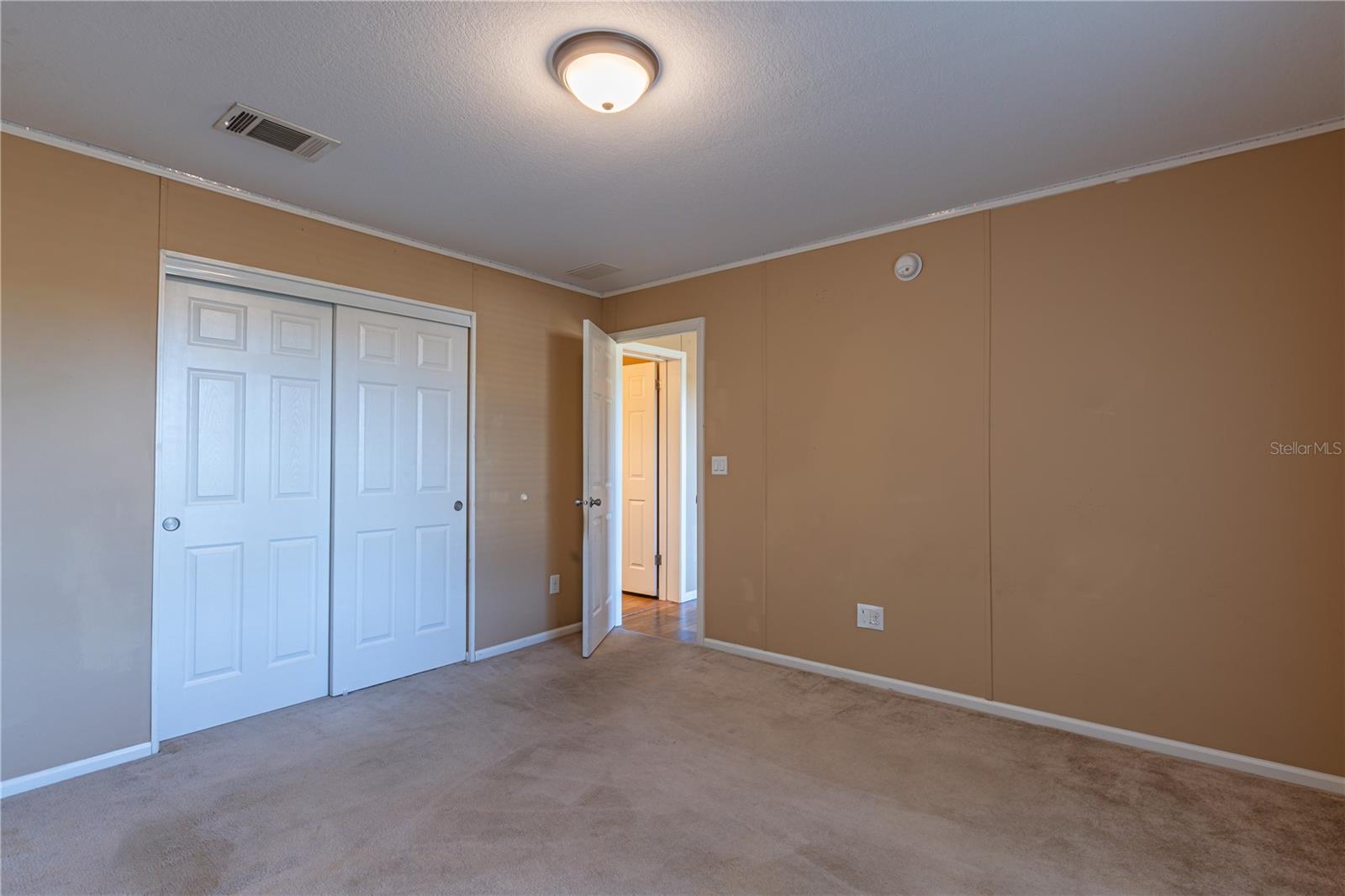 Image 43 of 55 For 38616 Coleen Avenue