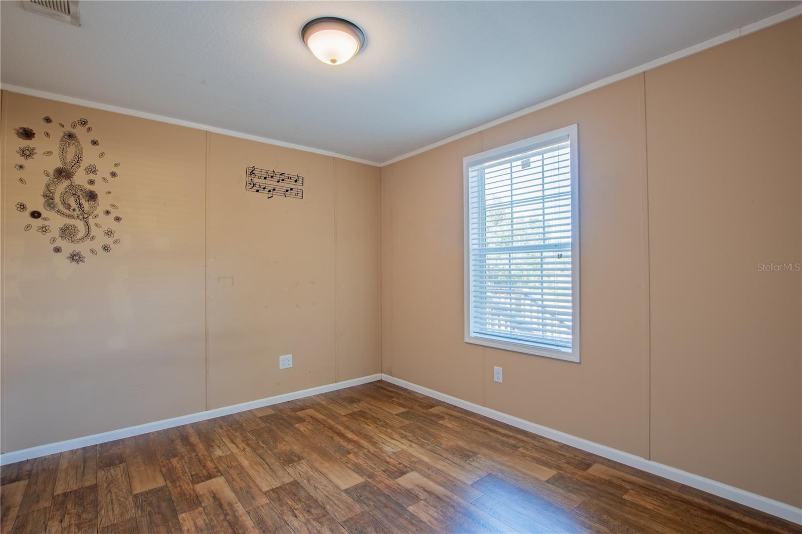 Image 45 of 55 For 38616 Coleen Avenue