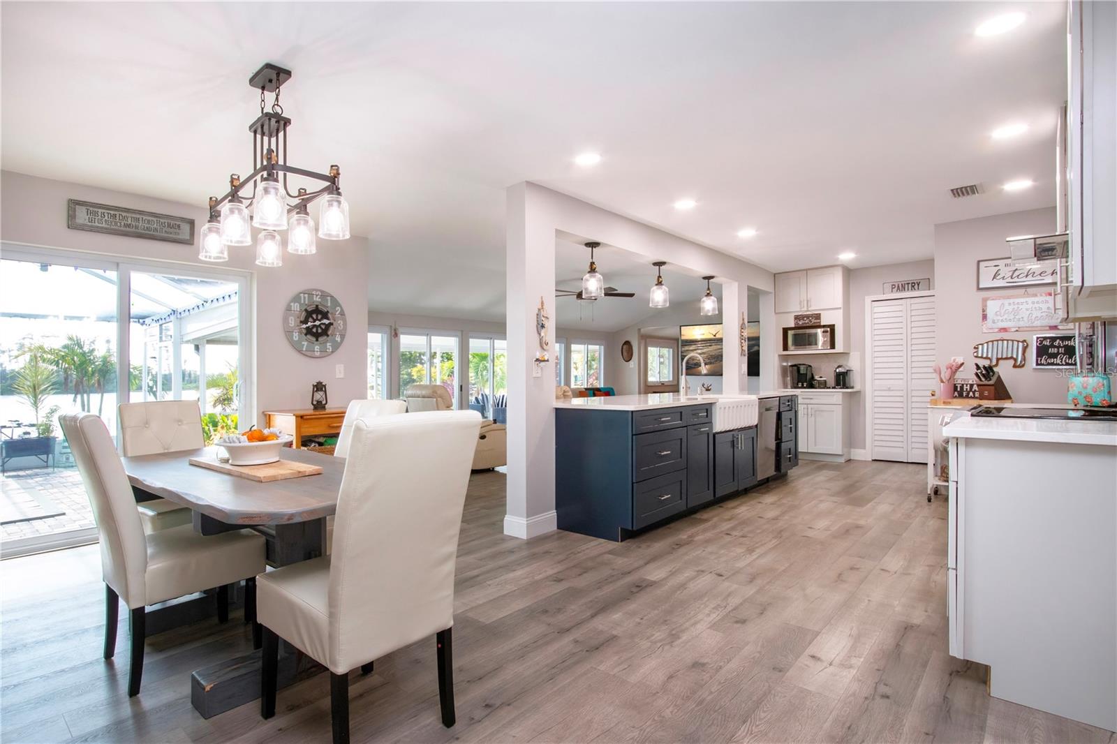 Image 19 of 96 For 1606 Bunker Hill Drive