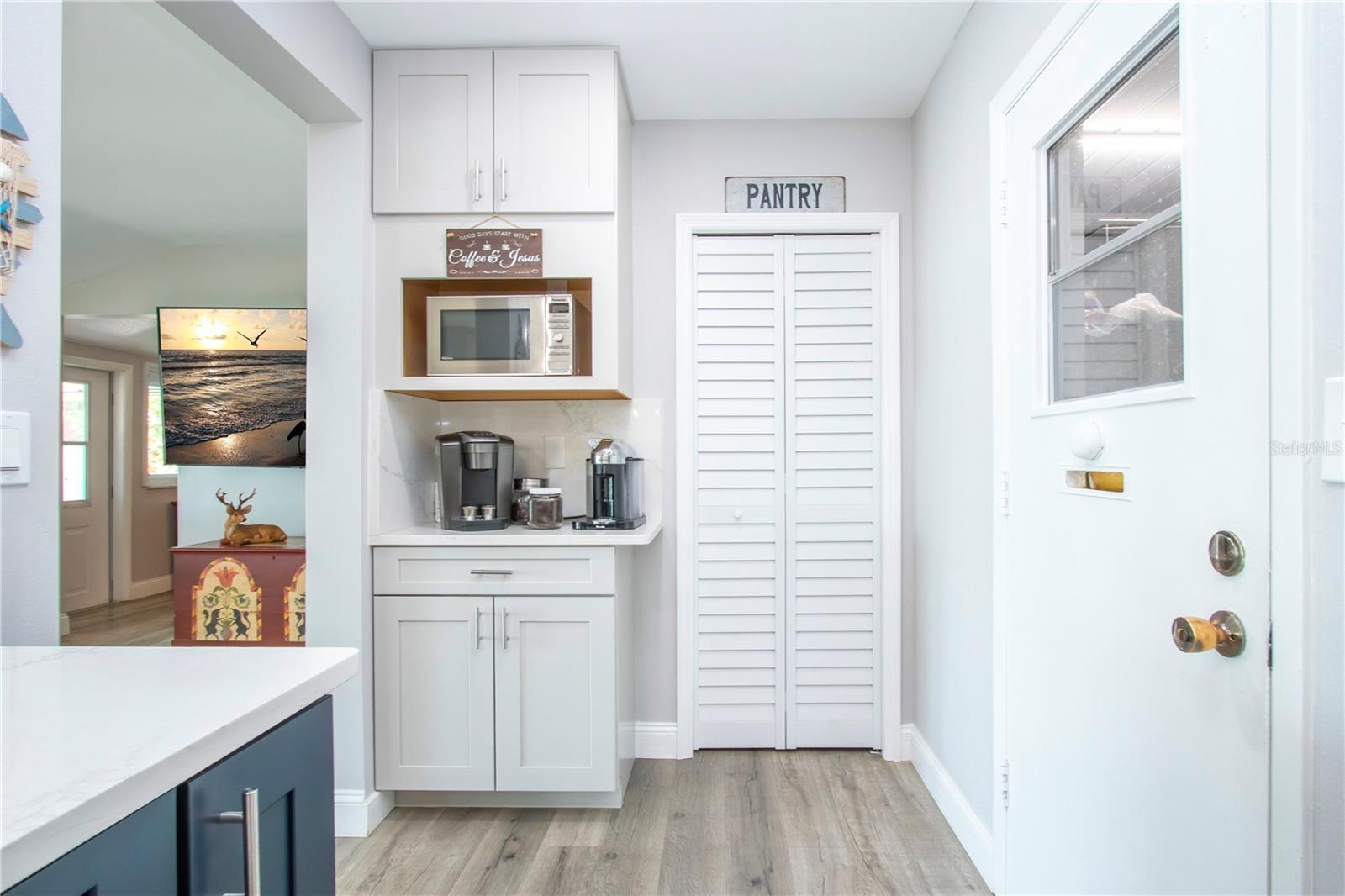 Image 28 of 96 For 1606 Bunker Hill Drive