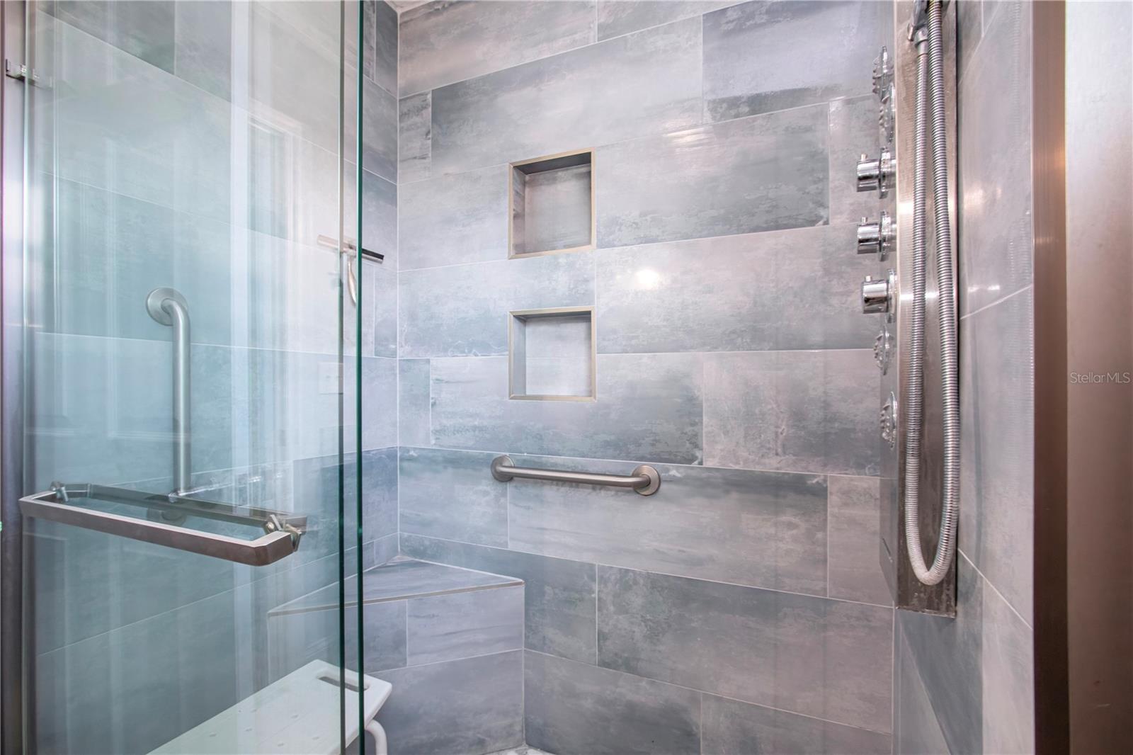 Image 60 of 96 For 1606 Bunker Hill Drive