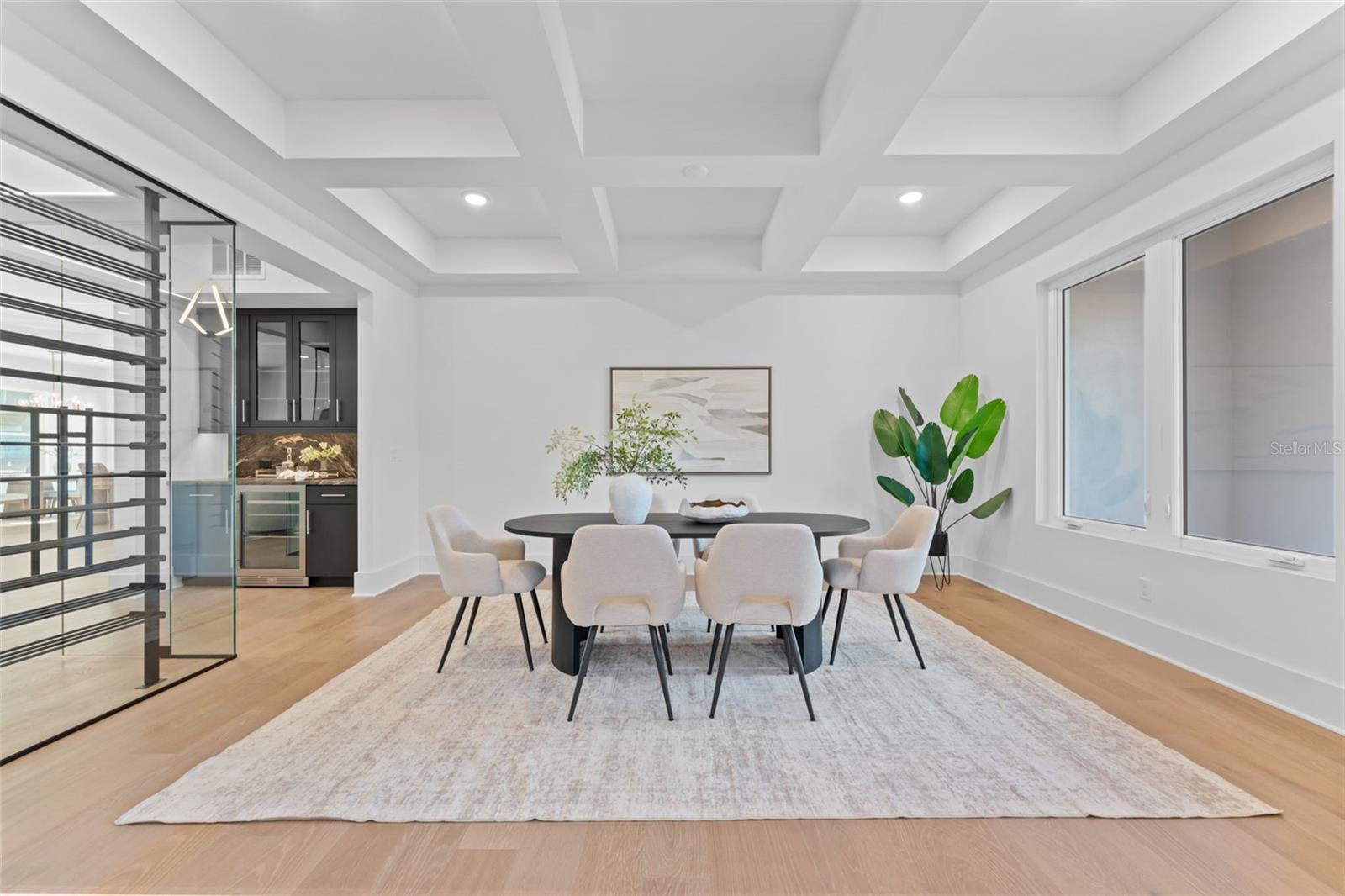 Image 18 of 53 For 3013 West Shore