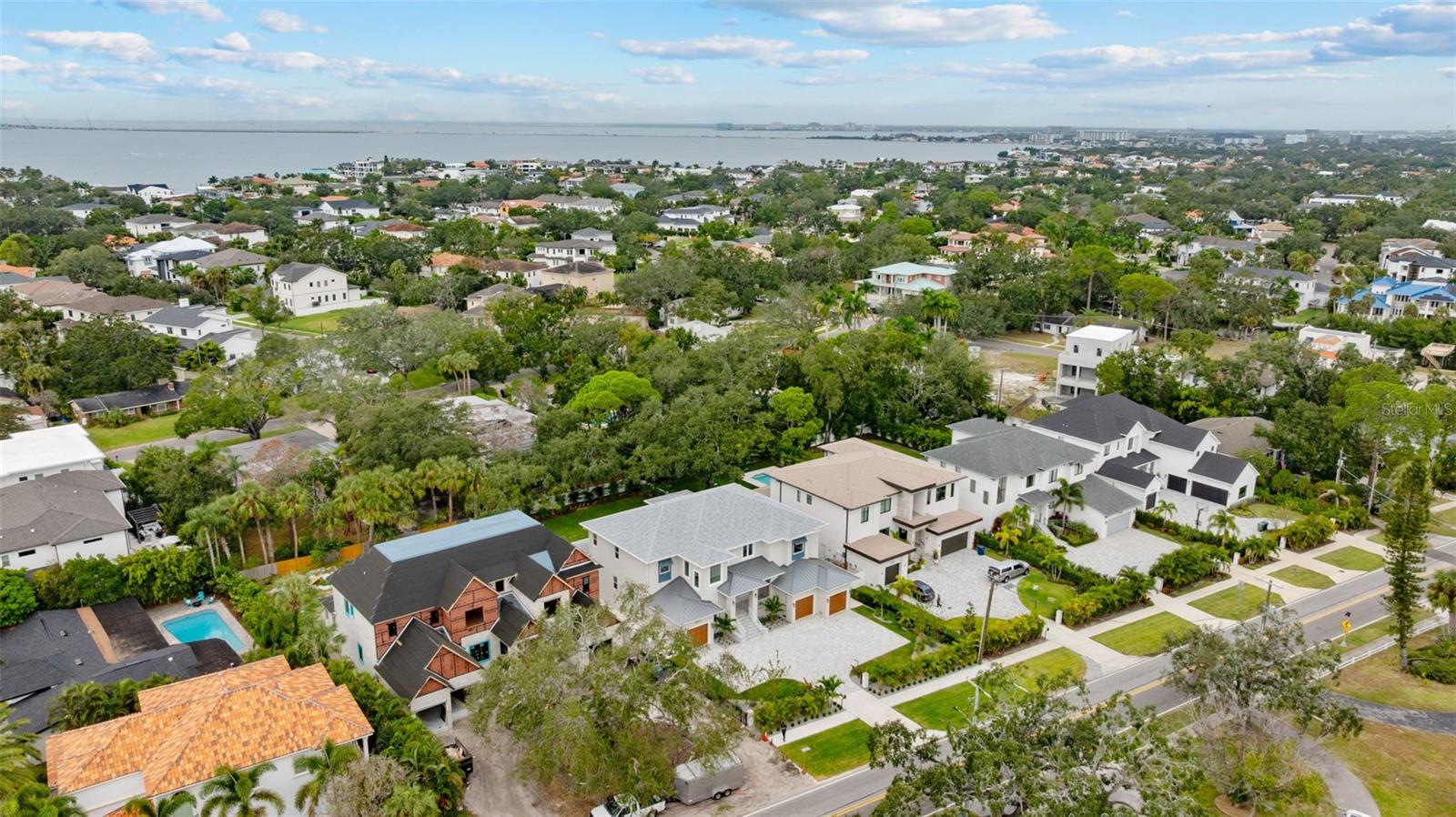 Image 50 of 53 For 3013 West Shore