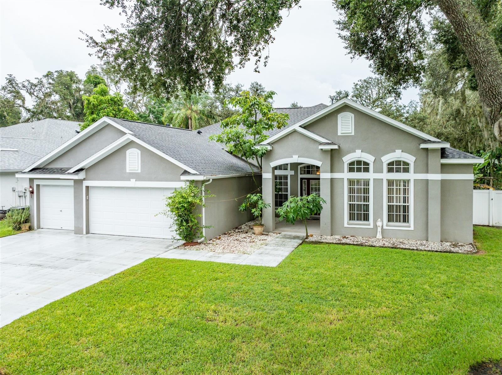 Details for 4106 Imperial Eagle Drive, VALRICO, FL 33594