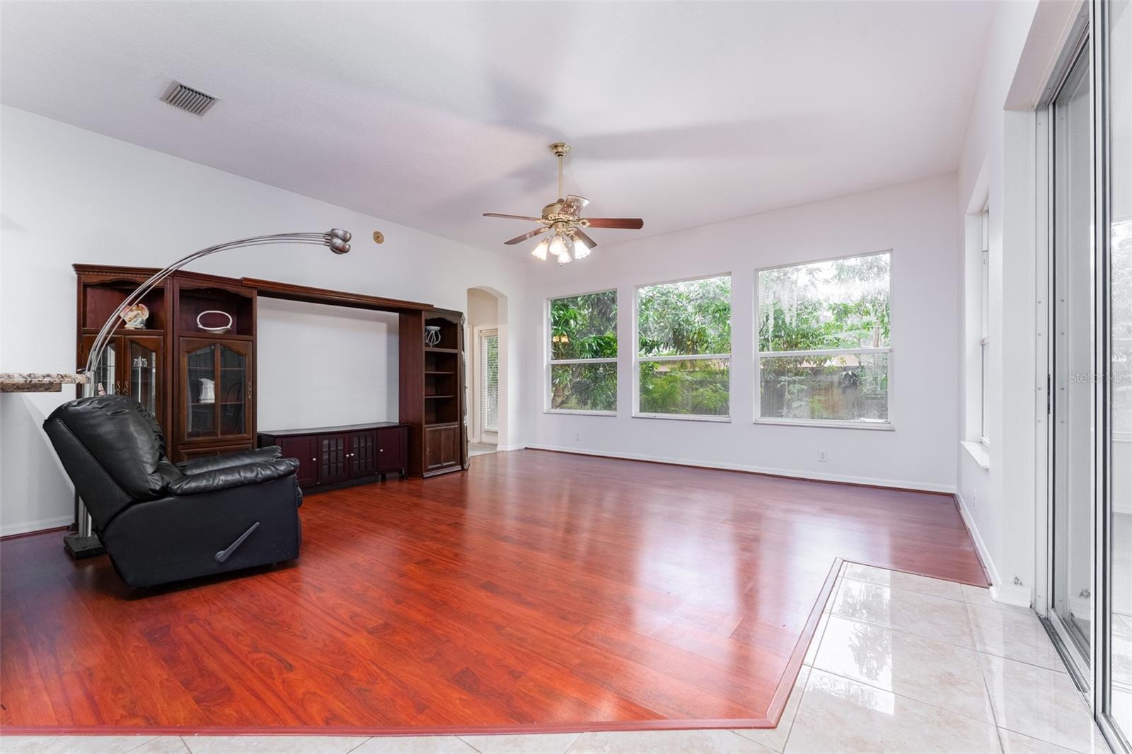 Image 22 of 25 For 4106 Imperial Eagle Drive