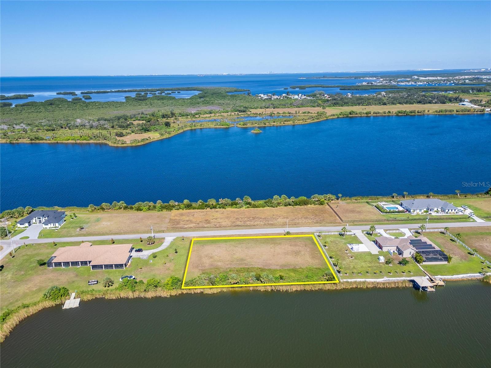 Image 17 of 43 For Gulf City Road