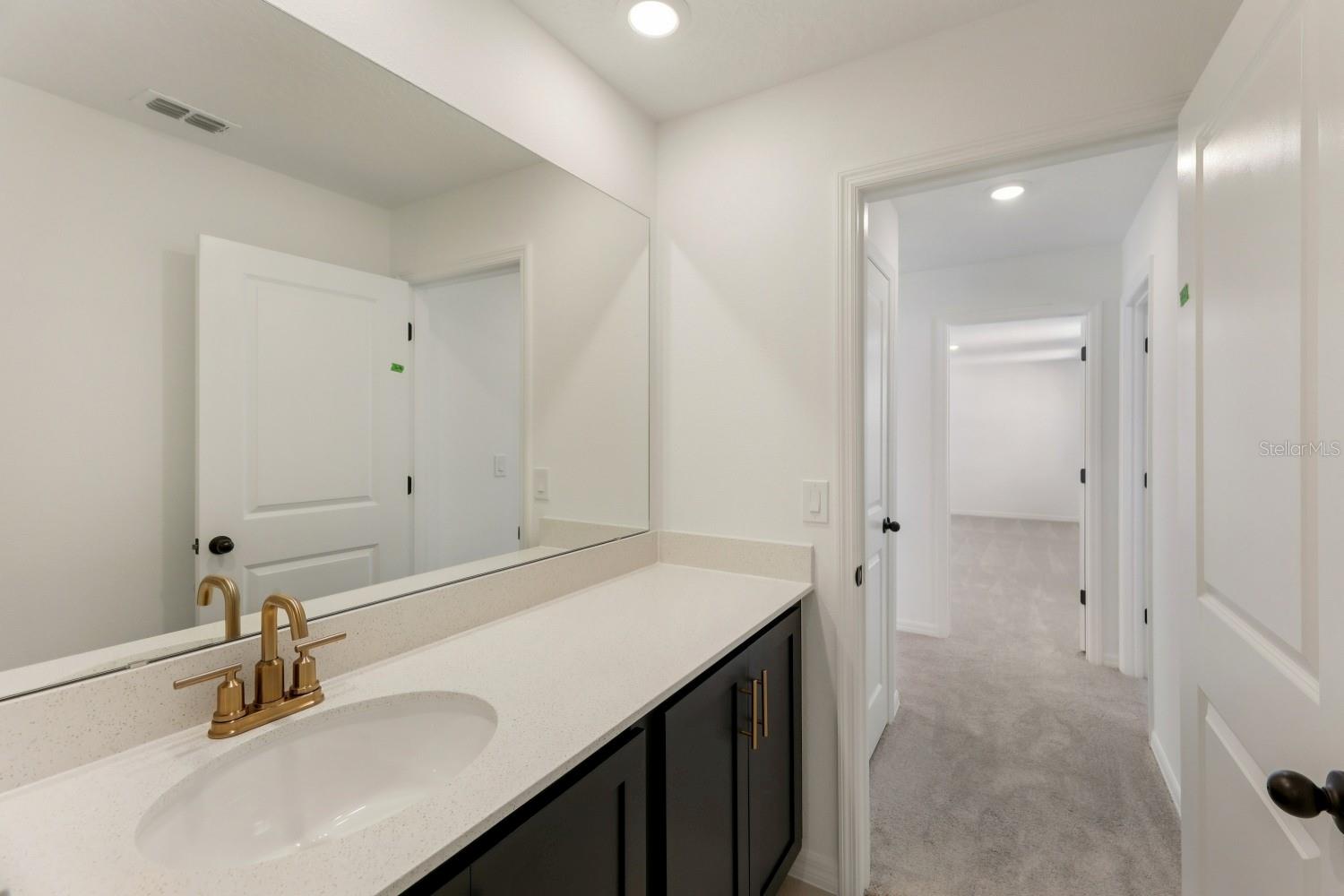 Image 25 of 36 For 2226 Broadbrook Drive