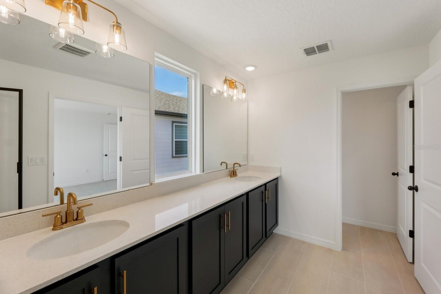 Image 30 of 36 For 2226 Broadbrook Drive