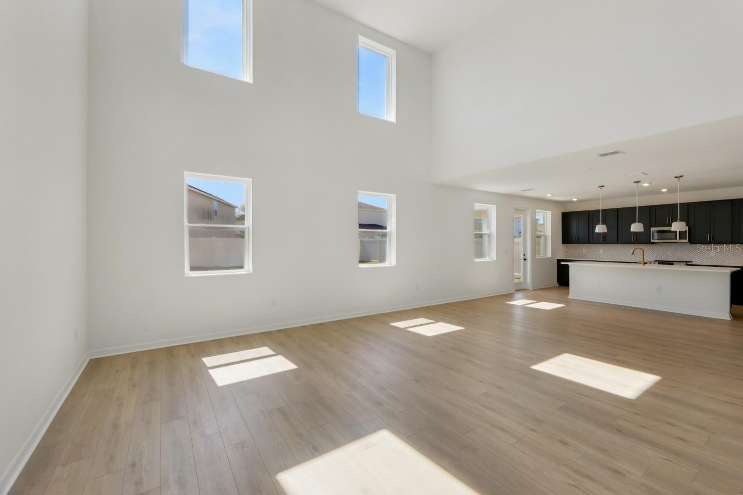 Image 5 of 36 For 2226 Broadbrook Drive