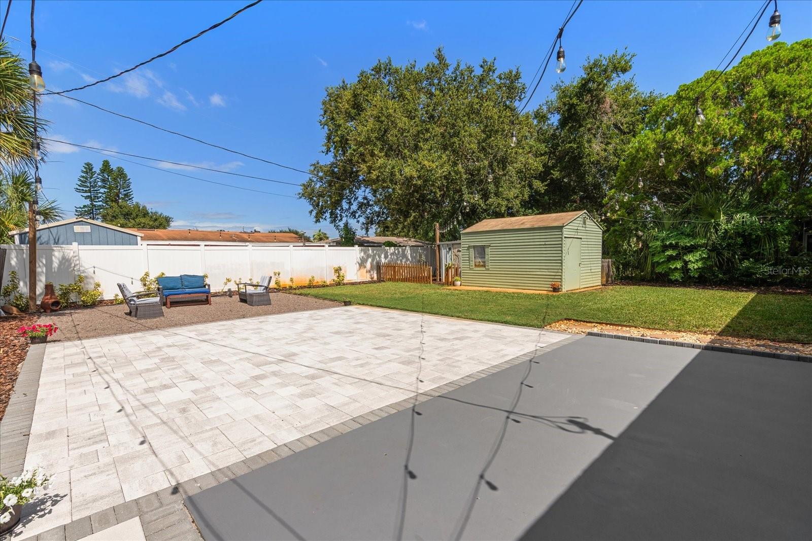 Image 24 of 30 For 5851 44th Avenue N