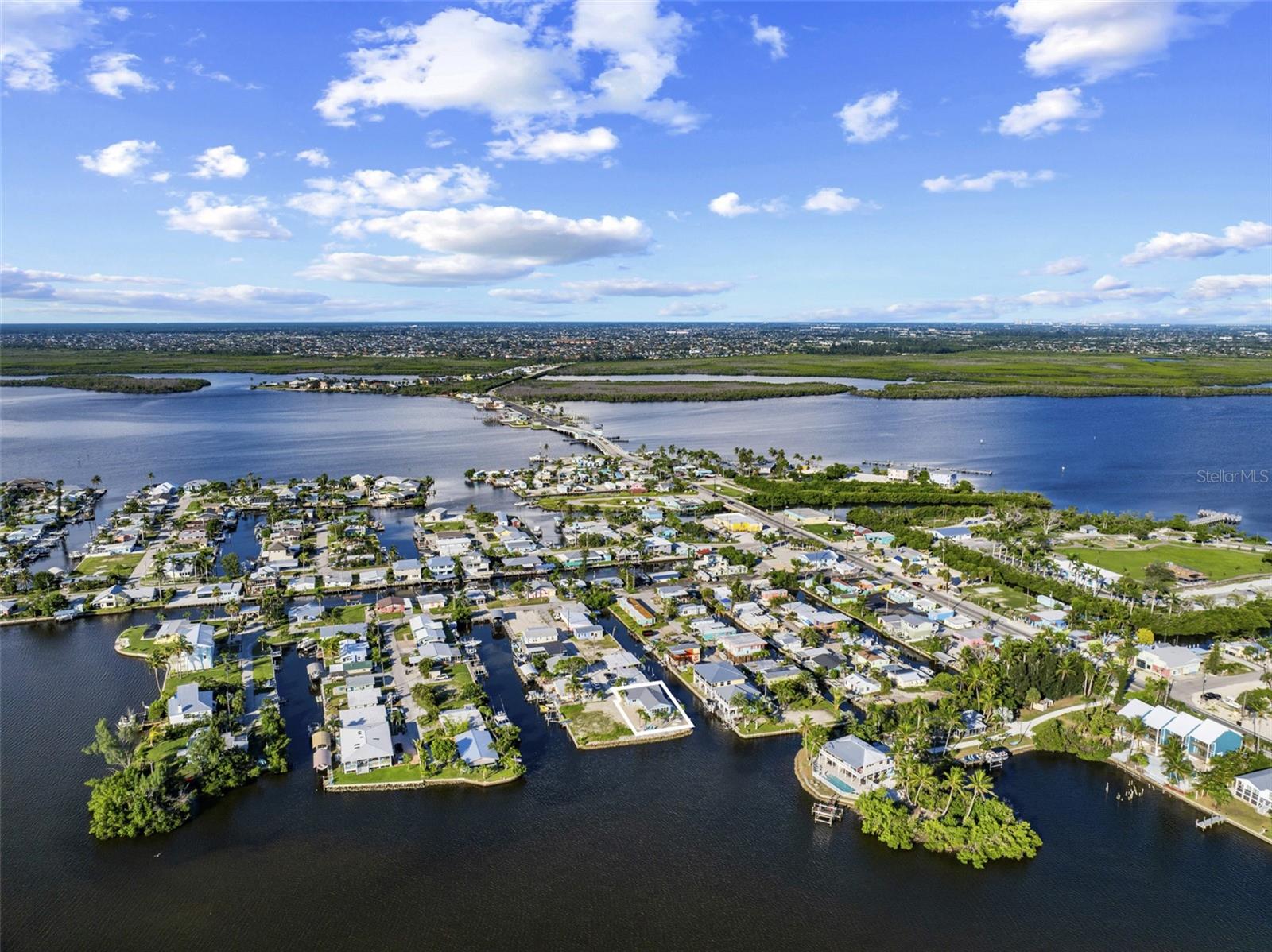 Image 33 of 34 For 2669 Coco Plum Drive