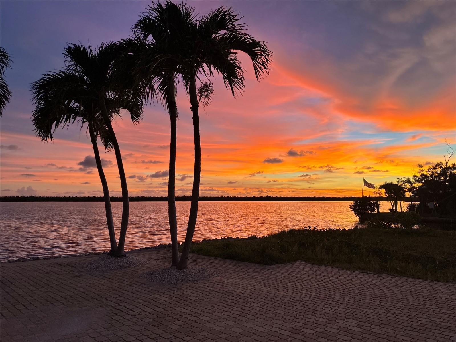 Image 4 of 34 For 2669 Coco Plum Drive