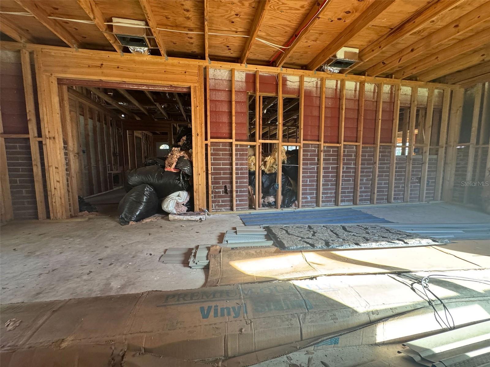 Image 27 of 58 For 1106 8th Avenue