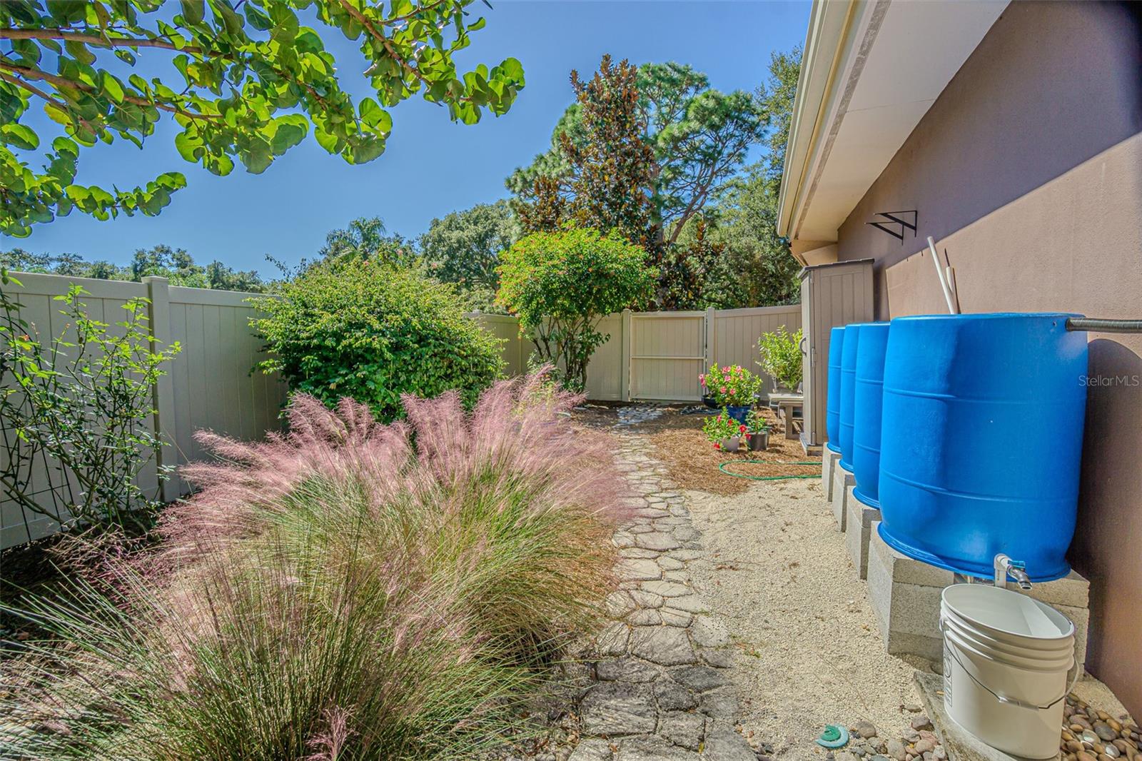 Image 35 of 50 For 936 Highview Drive