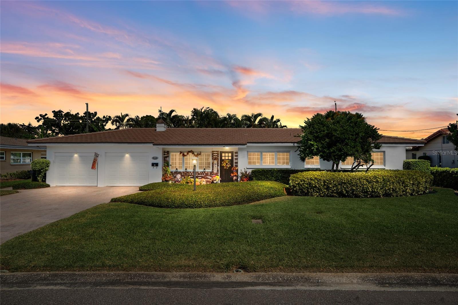 Details for 6649 10th Avenue N, ST PETERSBURG, FL 33710