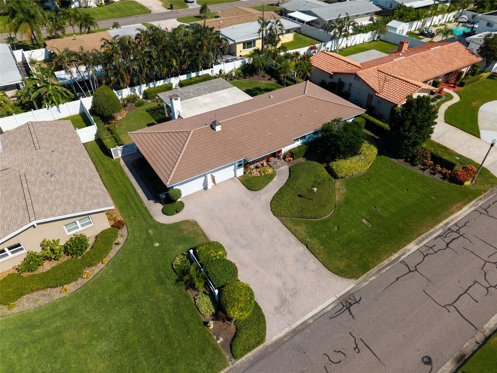 Image 36 of 43 For 6649 10th Avenue N